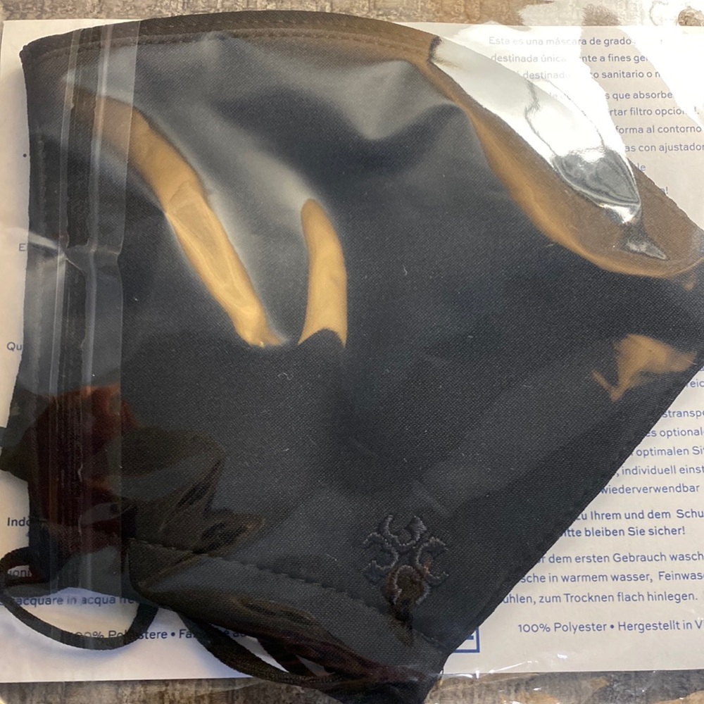 Tory Burch Logo Face mask